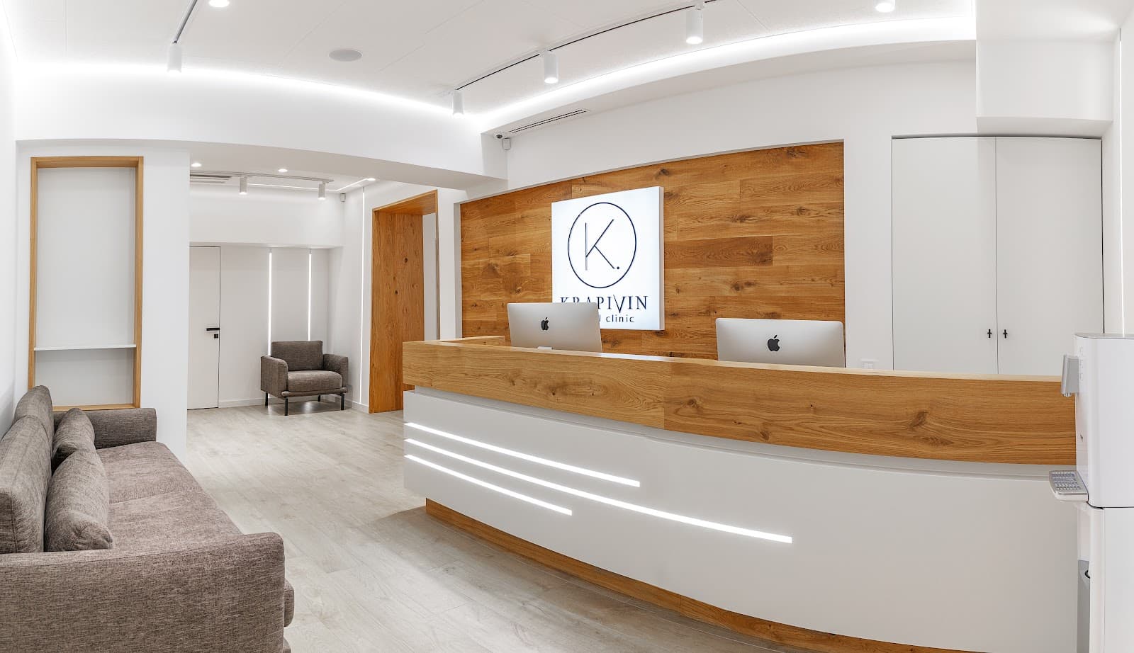 Стоматологія Krapivin dental clinic